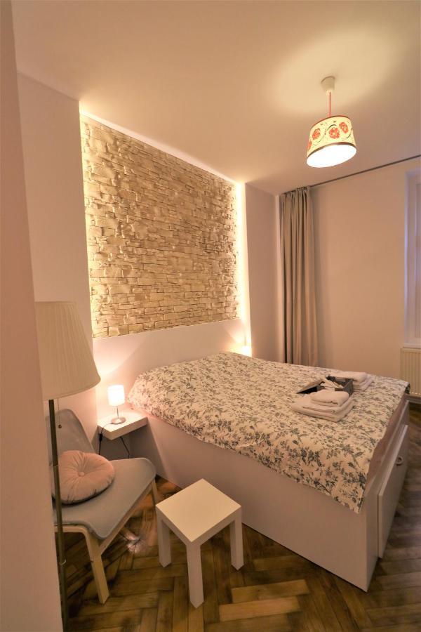 Cozy Old Town Apartment - Free Minibar Bucareste Exterior foto