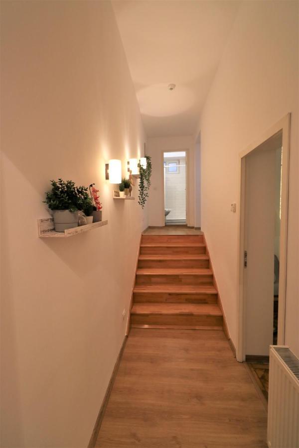 Cozy Old Town Apartment - Free Minibar Bucareste Exterior foto