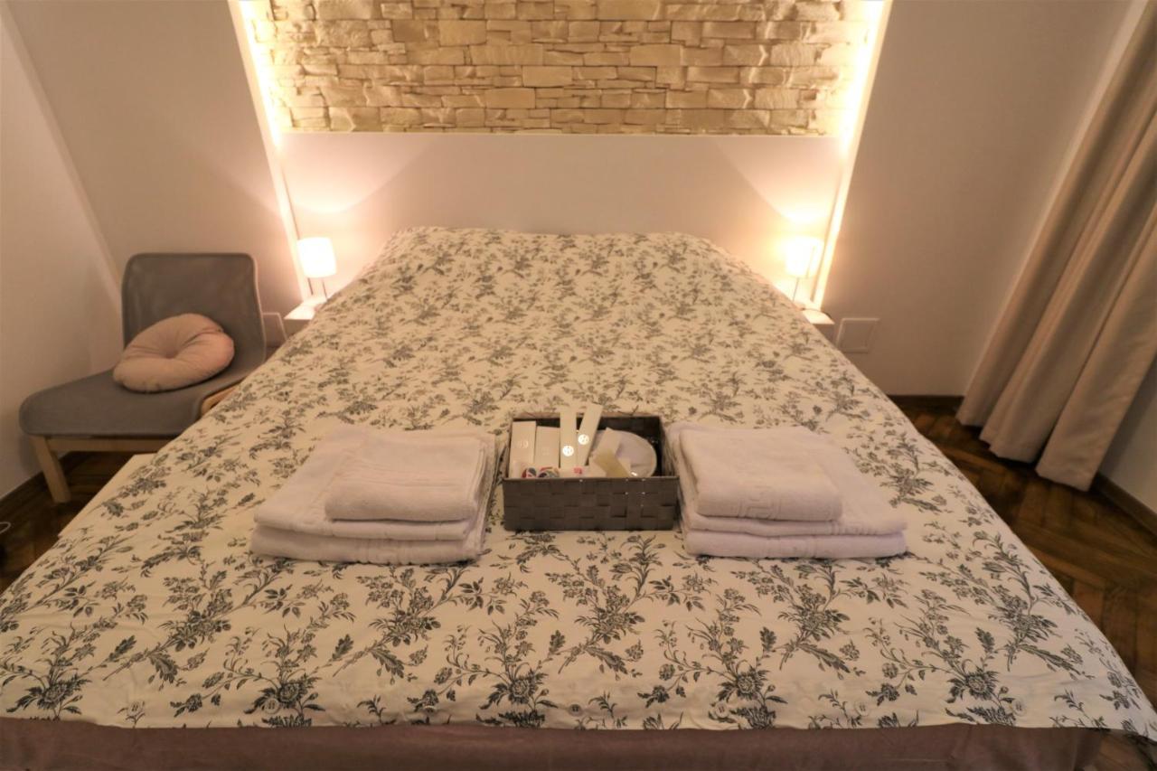 Cozy Old Town Apartment - Free Minibar Bucareste Exterior foto